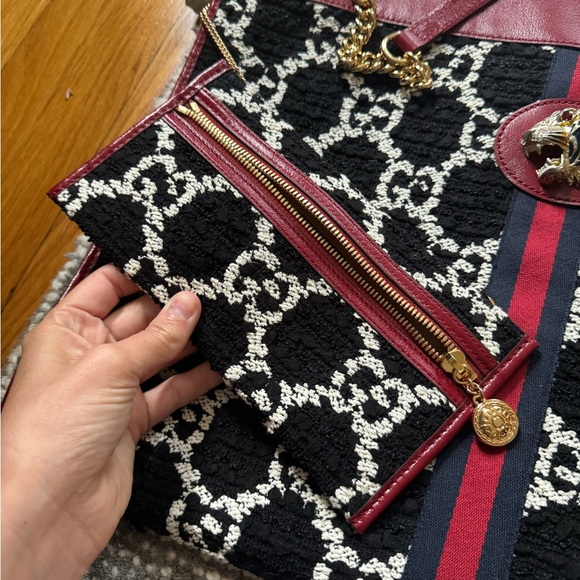 Authentic Rare Gucci Raja Leather and Tweed Tote w/ Crystal Tiger - Brand New - Picture 5 of 12